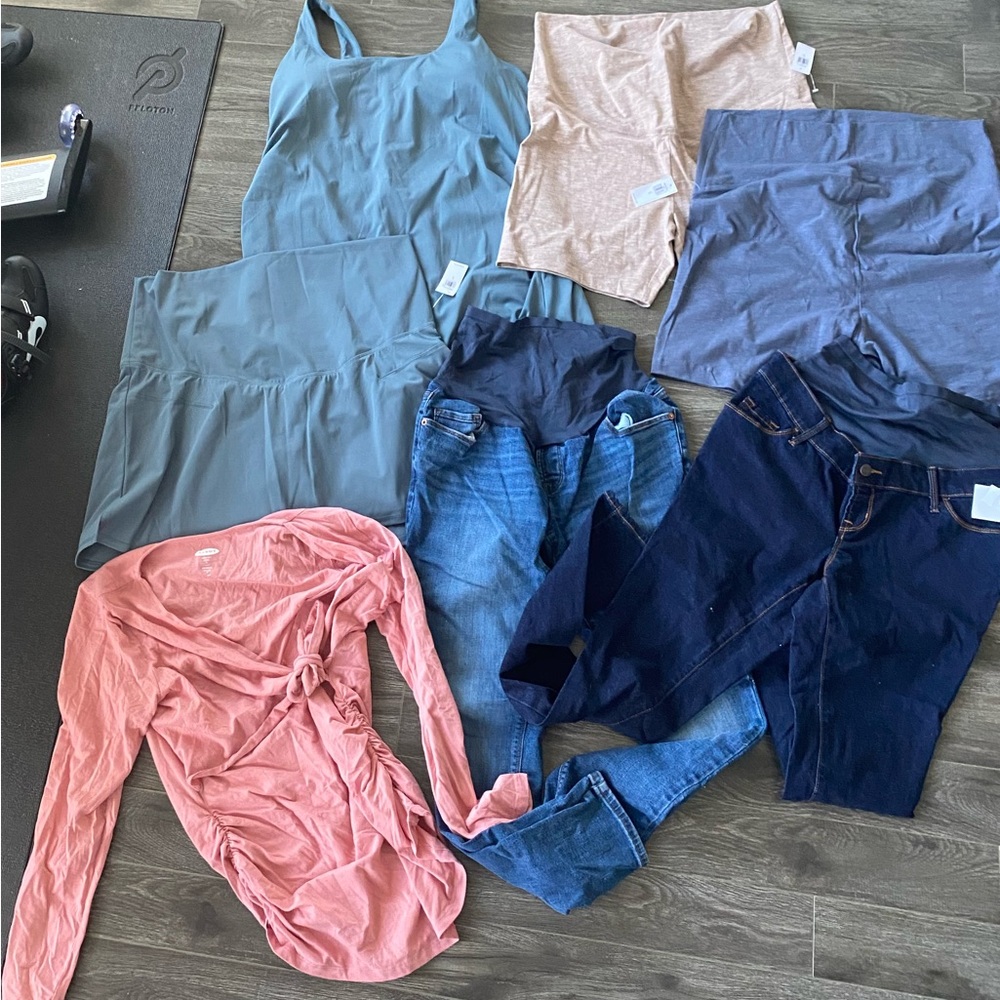 COPY - LOT of maternity clothes mostly NWT